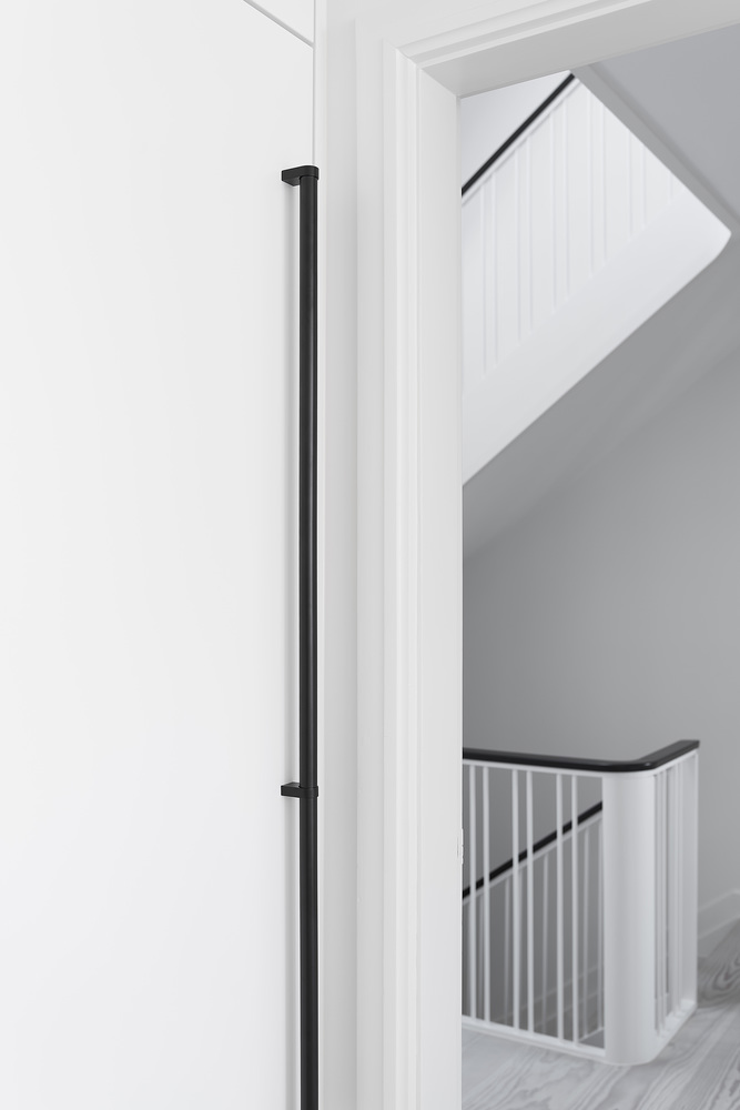 Furnipart – Big – greb i stål/zink sort CC256mm L268mm H45mm É22mm