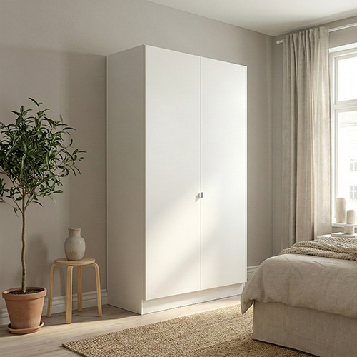 Garderobeskab med 2 låger i hvid 120 cm fra Kitchn med Plano Hvid front