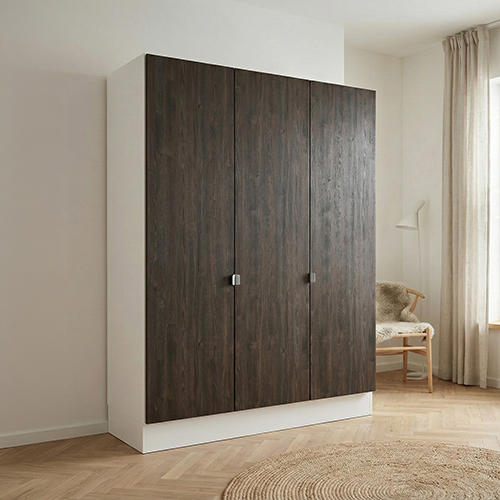 Garderobeskab med 3 låger i træ 180 cm fra Kitchn med Cleveland Mørk Eg front